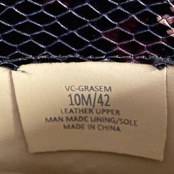 Vince Camuto leather snake print ankle boots sz 10 - Picture 9 of 9